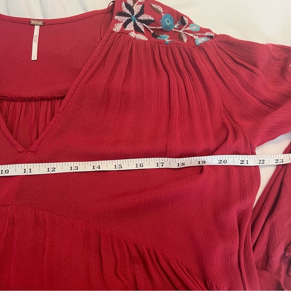 Free People Te Amo Red Floral Embroidered Dress Boho Flare Sleeve Flowy Small - Picture 14 of 16